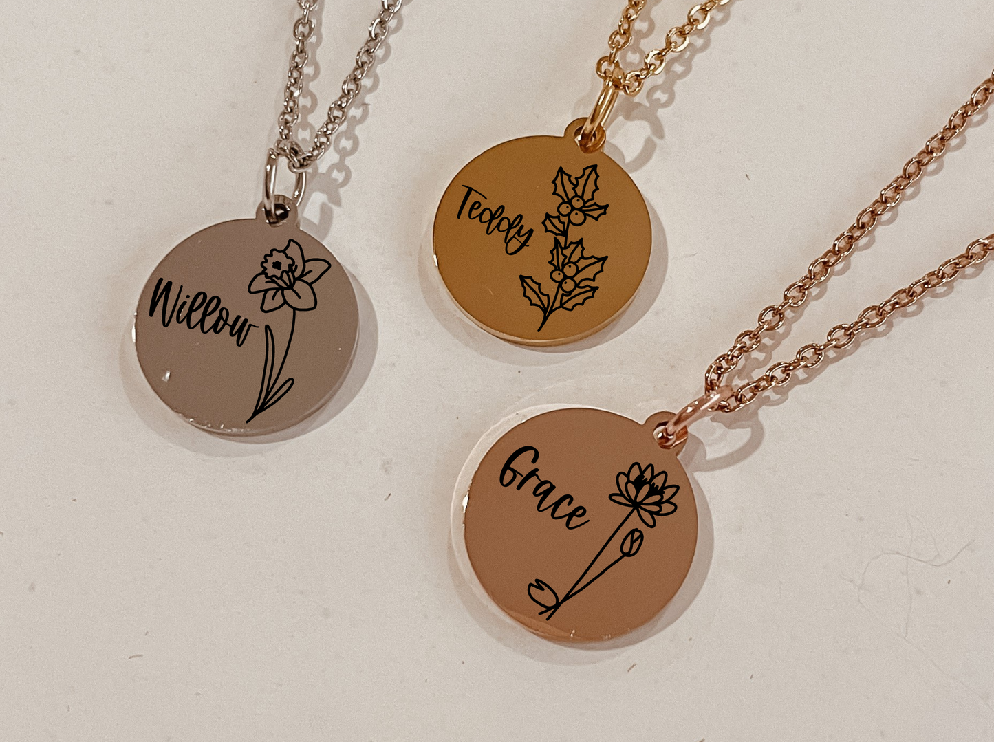 Birth flower and name necklace