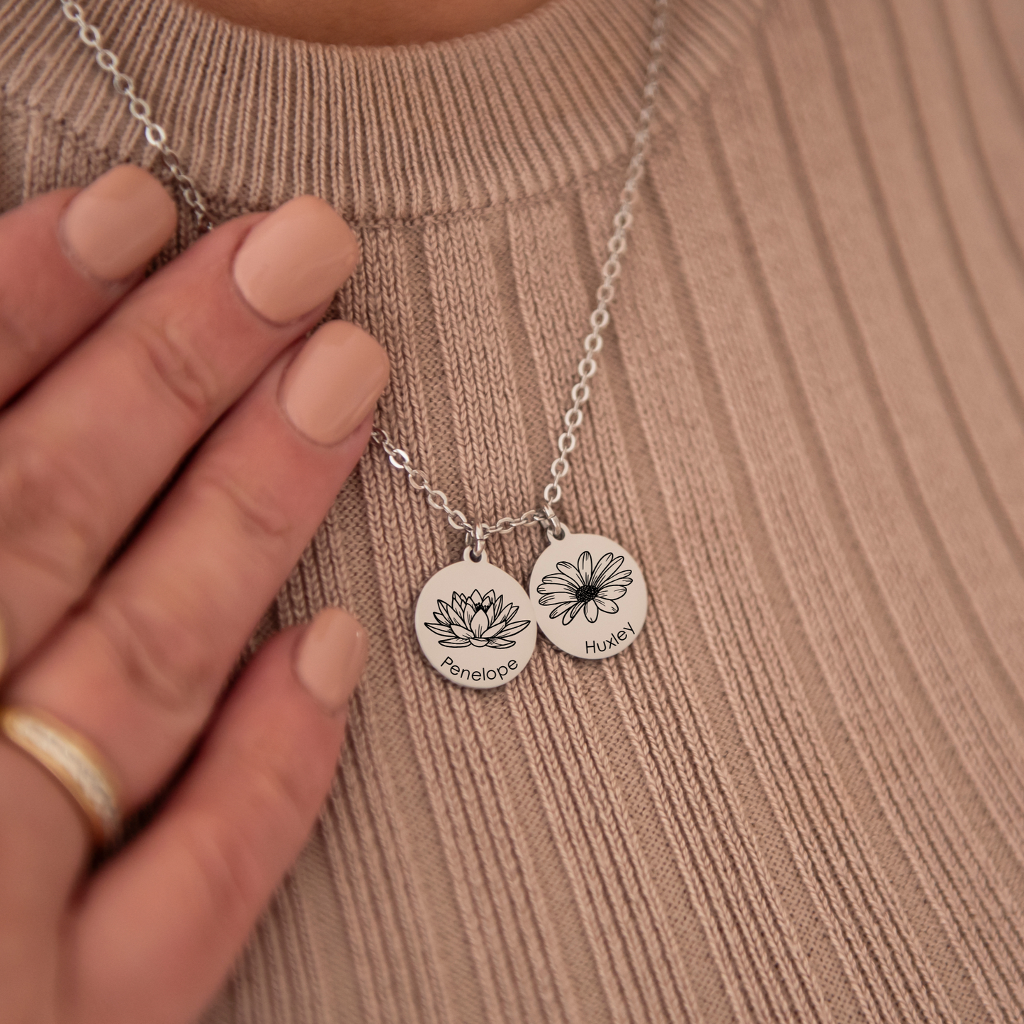 Family birth flower necklace