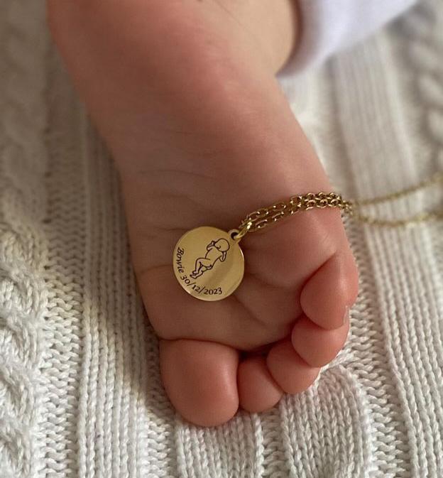 Baby illustration necklace